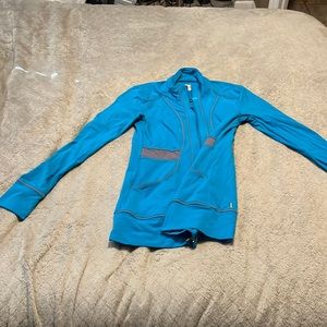 Lucy full zip Beautiful color